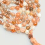 Mala-Kette-Damen-Meditation-Mondstein-05MANCF-OB